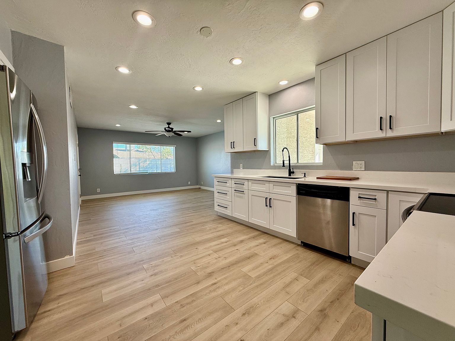 2845 N 81st Way photo 3