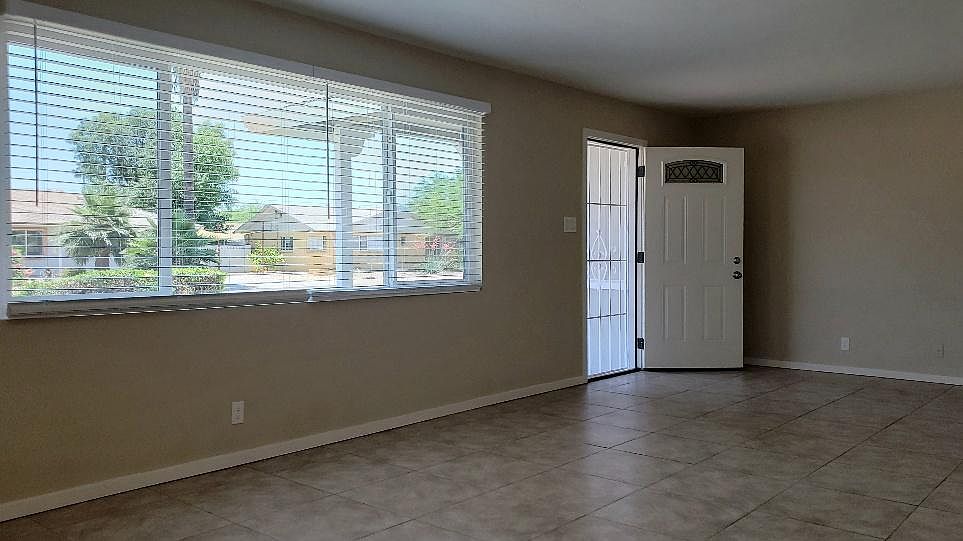 8068 E Virginia Ave photo 5