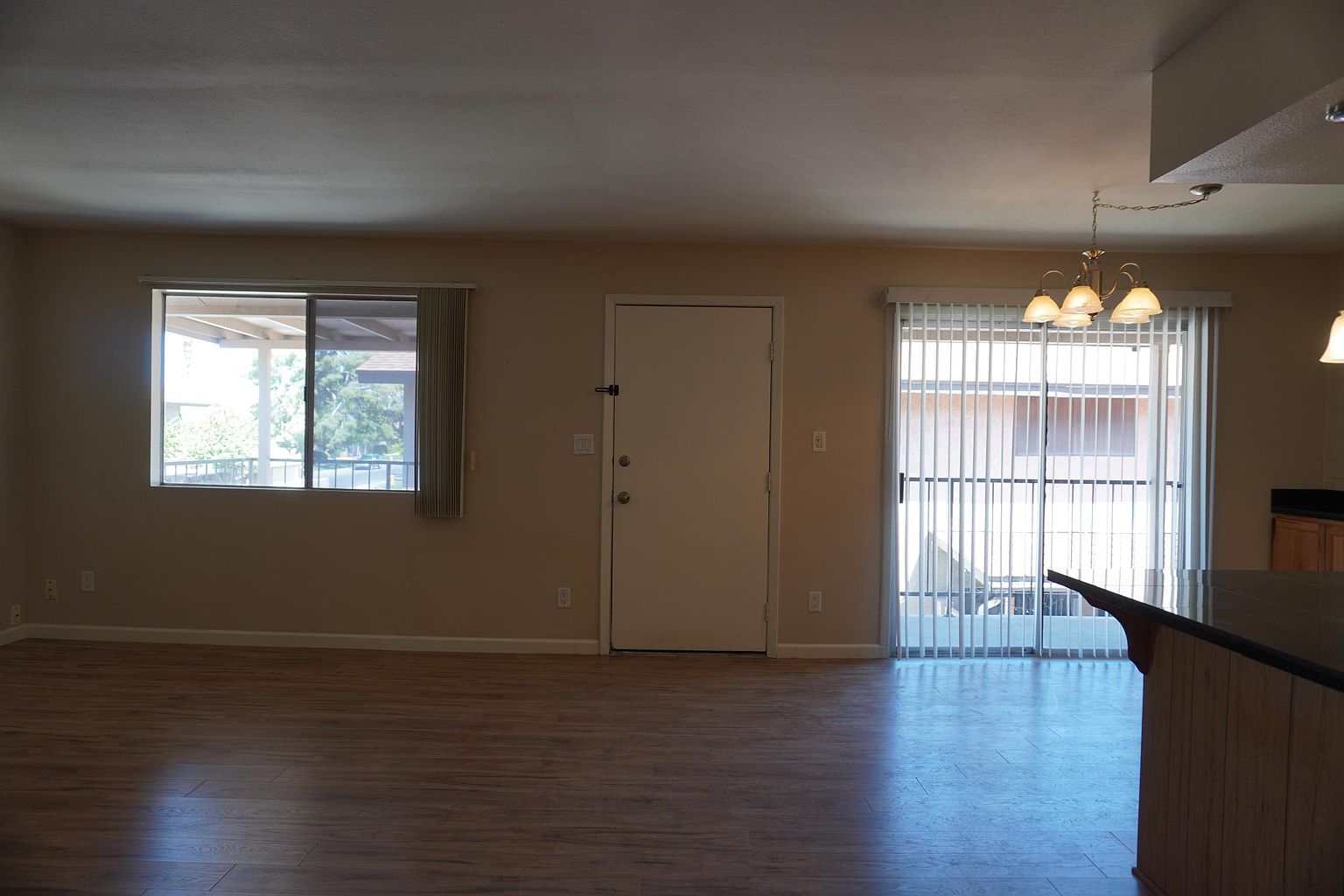 1137 N Granite Reef Rd photo 5
