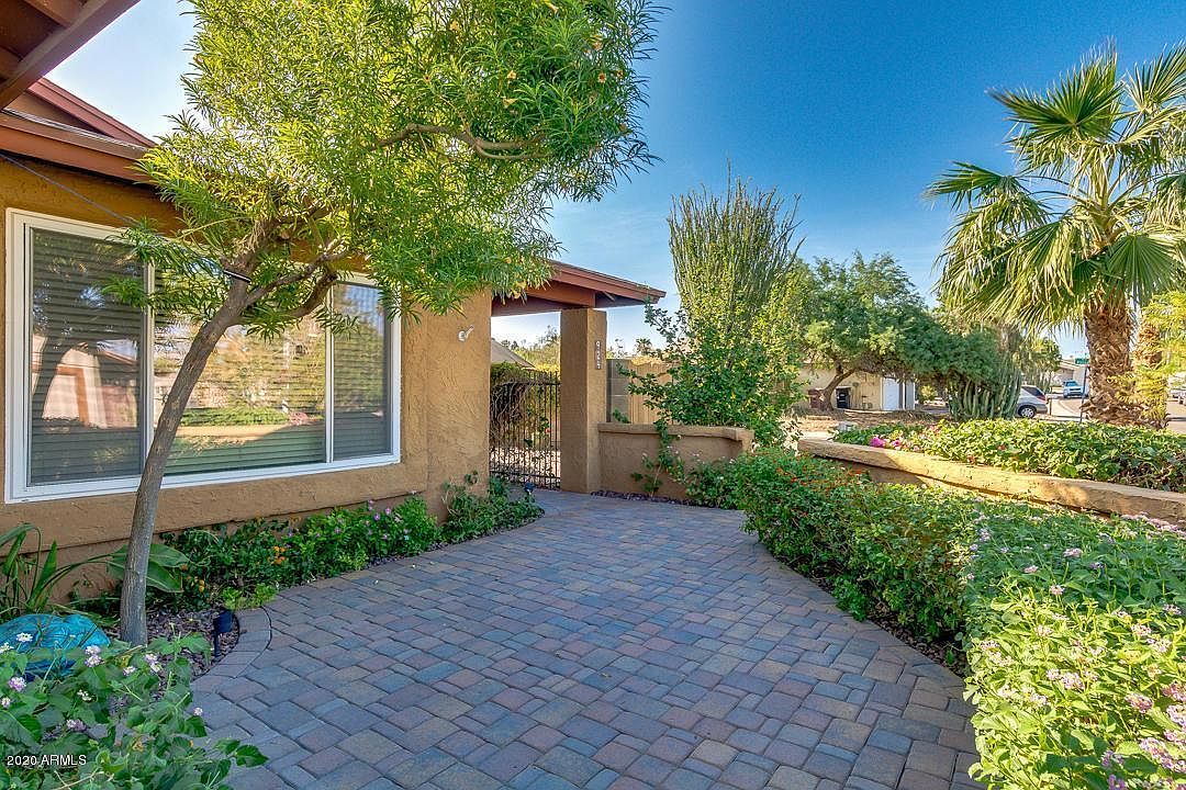 924 N 86th Way Scottsdale, AZ 85257 photo 3