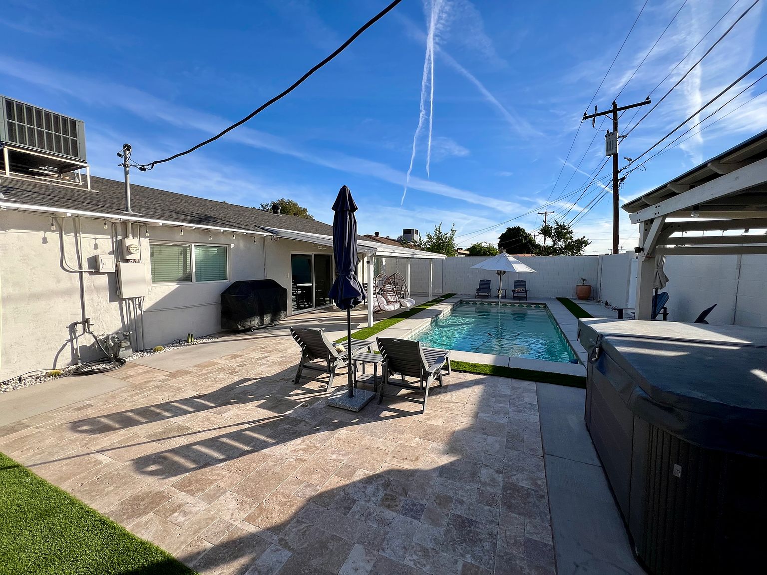 7301 E Almeria Rd photo 2