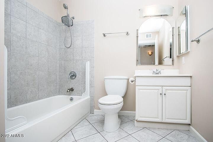 7326 E Vernon Ave photo 4