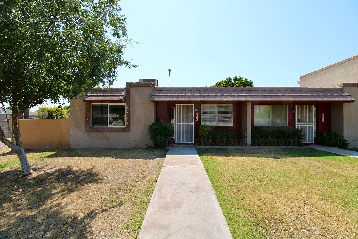 2830 N Granite Reef Rd photo 2