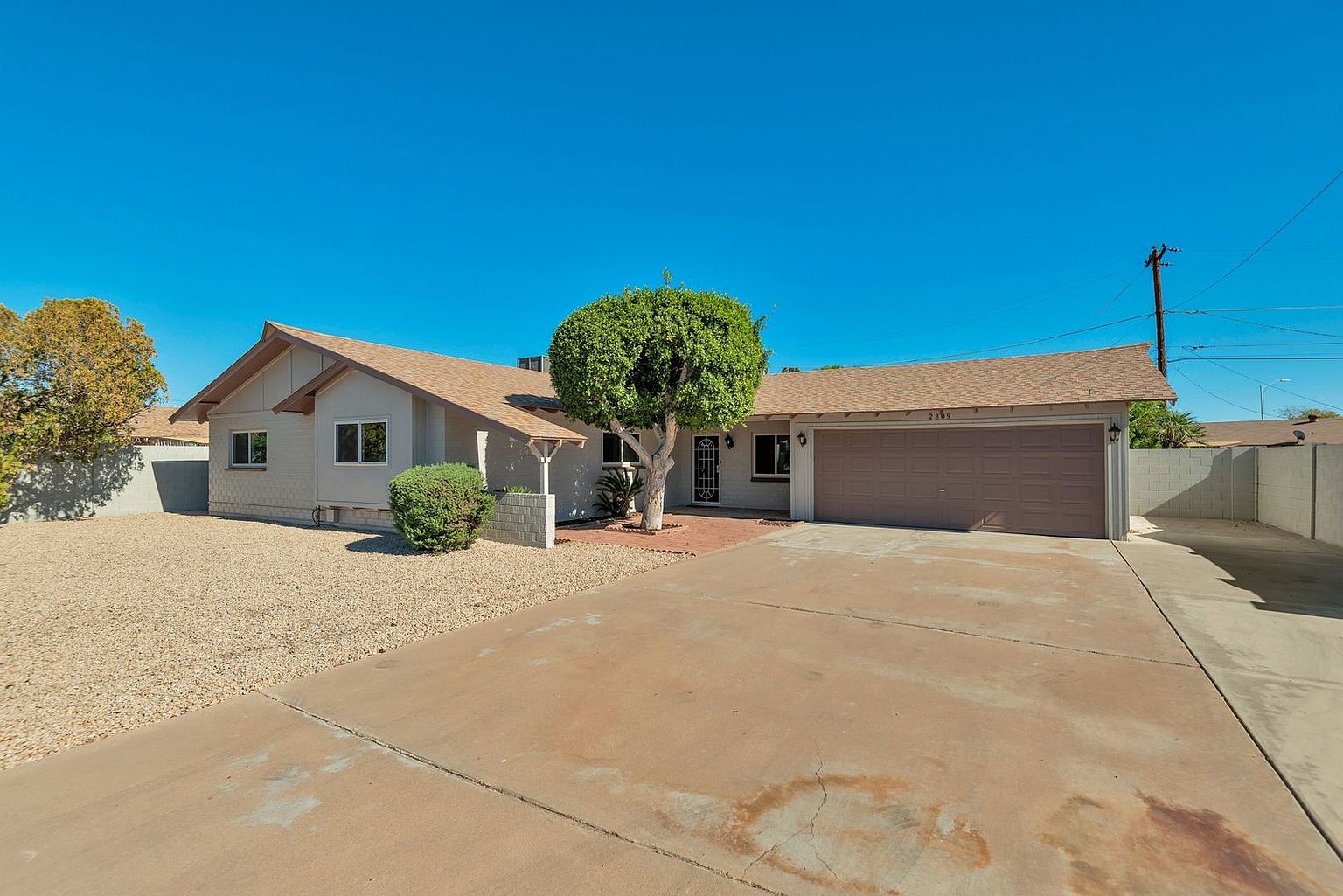 2809 N Granite Reef Rd