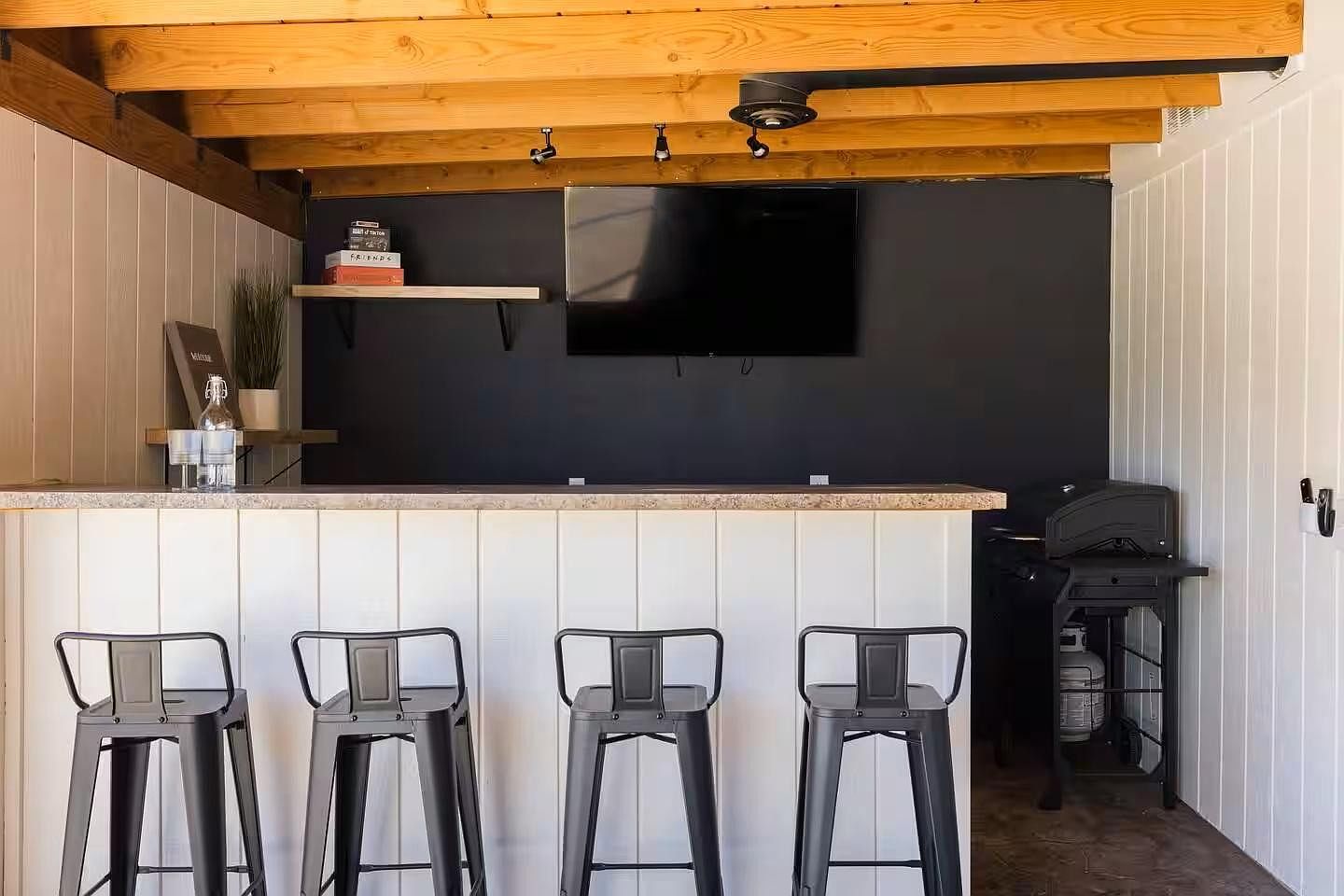 8447 E Vernon Ave Scottsdale, AZ 85257 photo 2