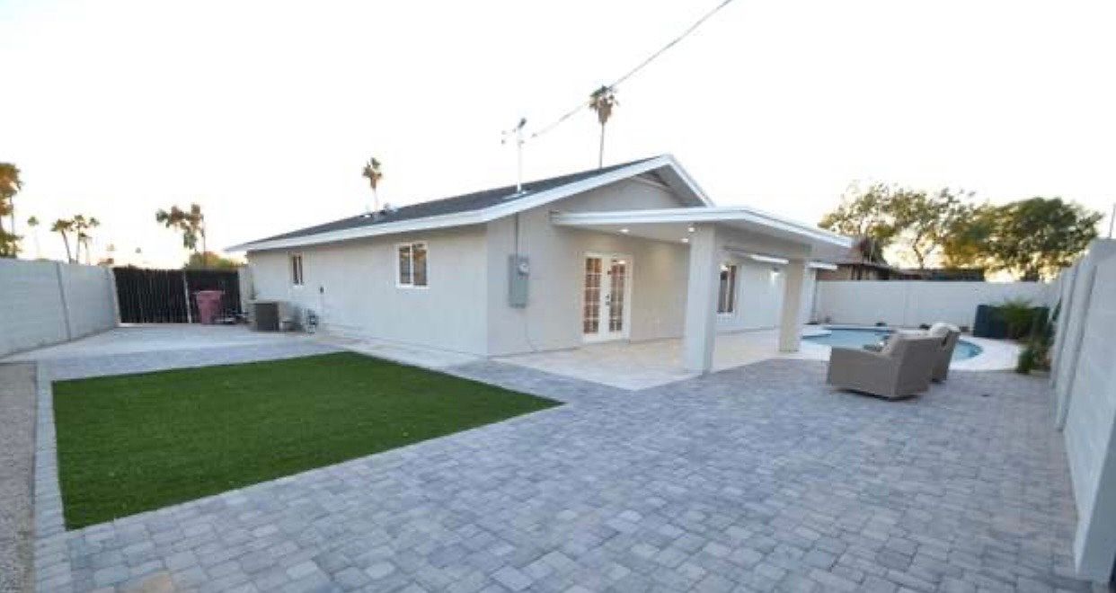 8650 E Virginia Ave photo 2