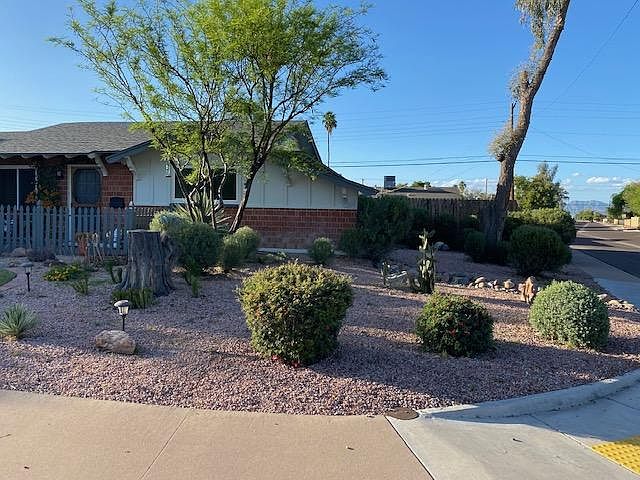 8646 E Wilshire Dr photo 2