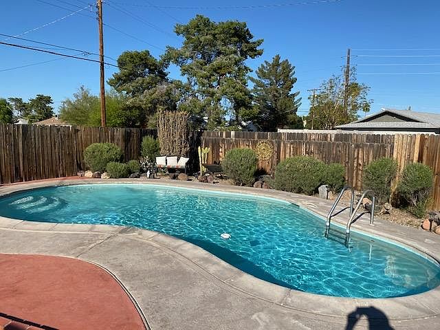 8646 E Wilshire Dr photo 3