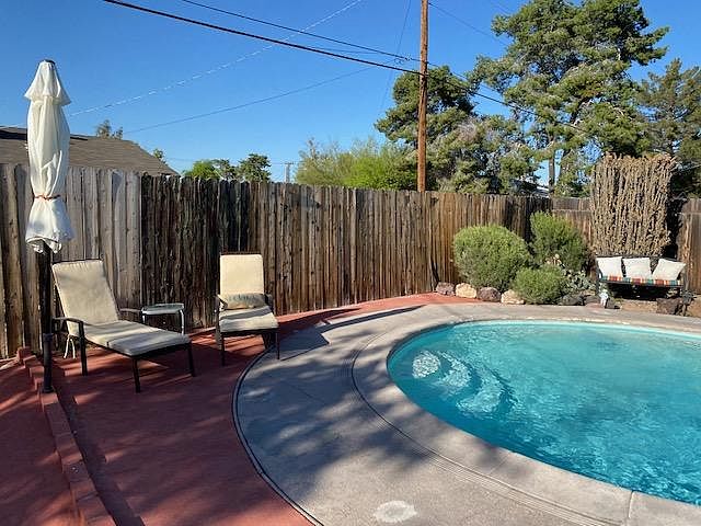 8646 E Wilshire Dr photo 4