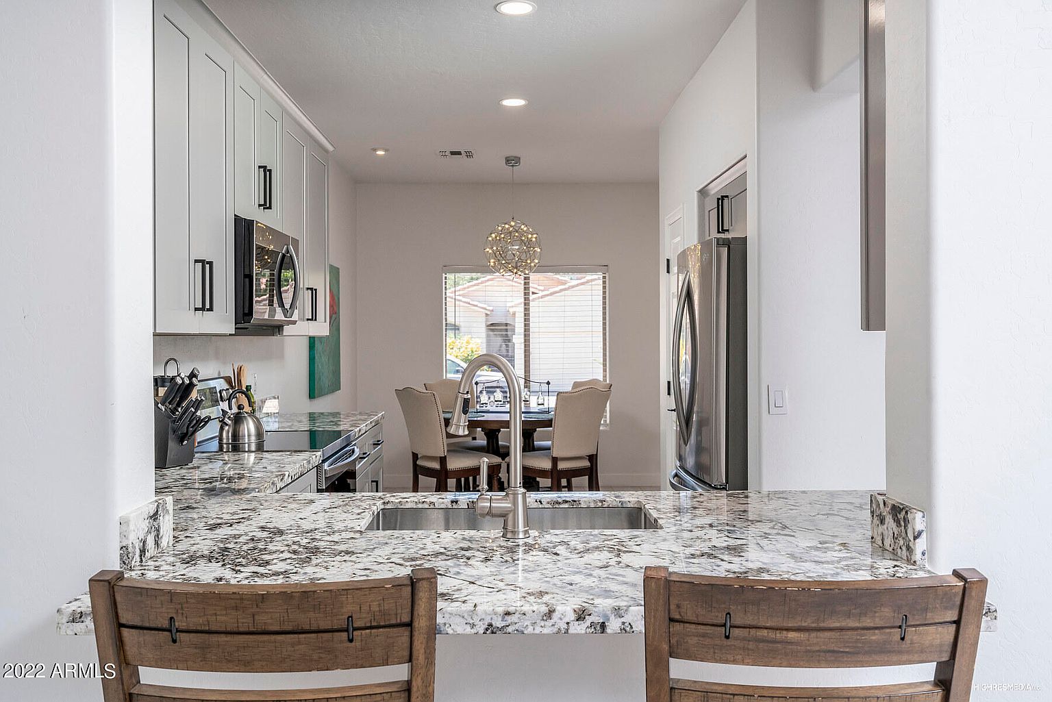 1036 E Susan Ln Tempe, AZ 85288 photo 5