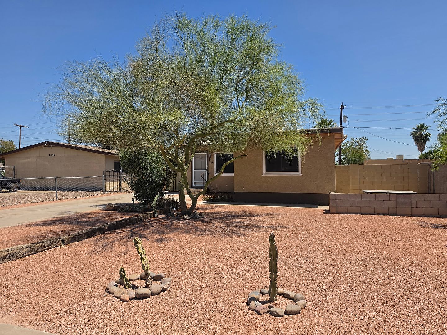 1243 N Oleander St Tempe, AZ 85288 photo 3