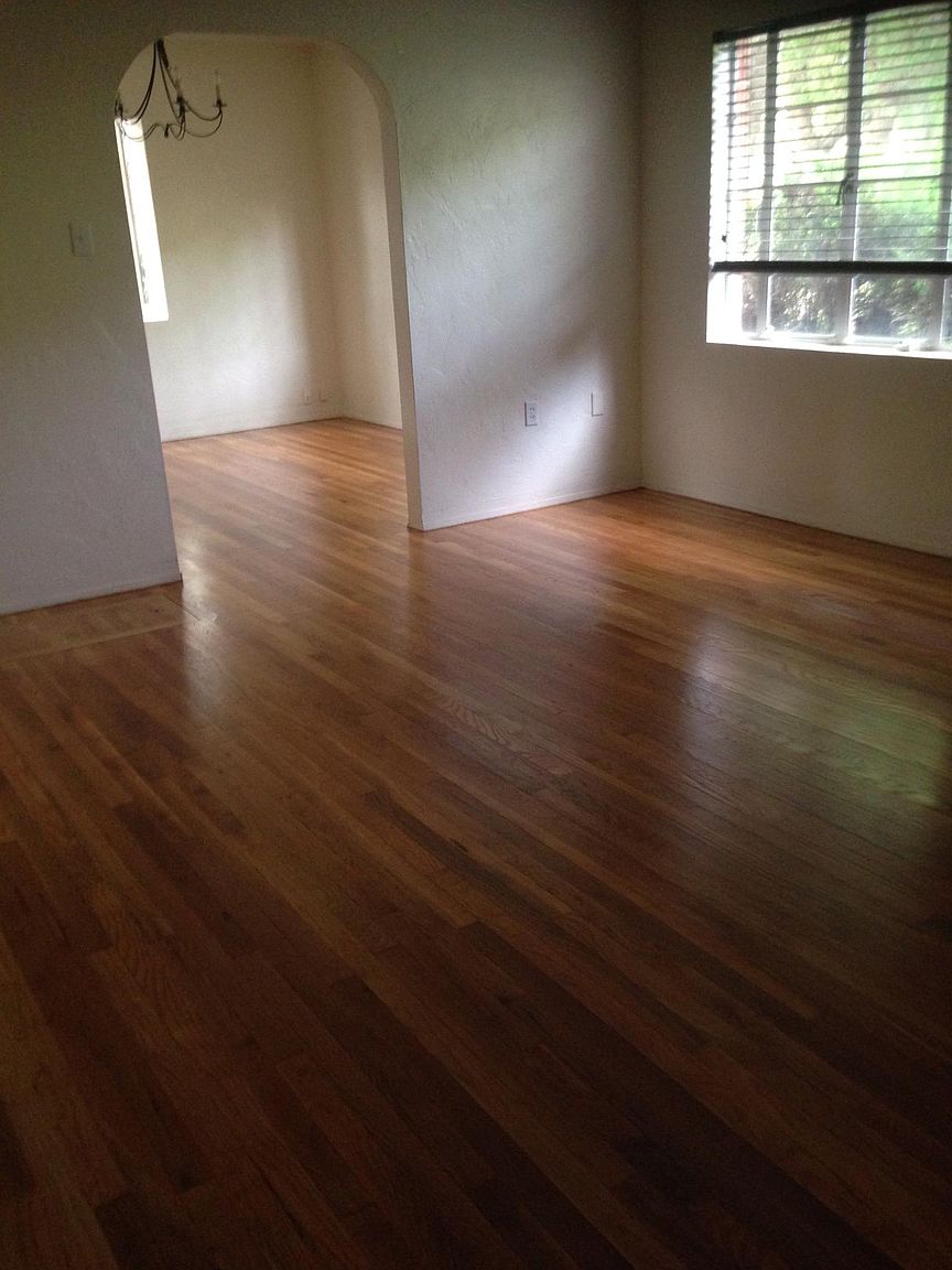 1022 S Maple Ave photo 4