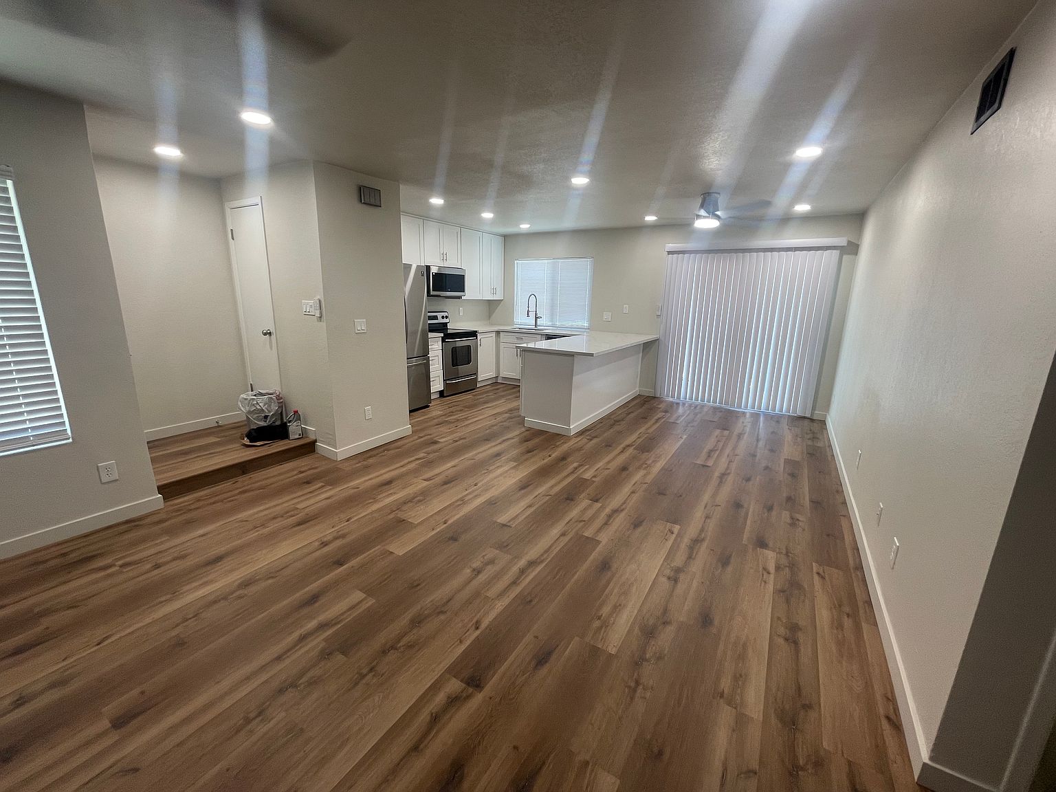 916 S Hacienda Dr Tempe, AZ 85281 photo 3