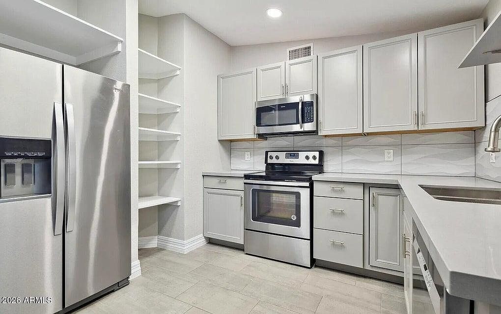 2068 E Howe Ave Tempe, AZ 85281 photo 2