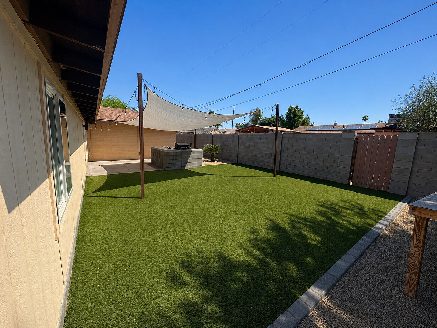 727 E Vista Del Cerro Dr Tempe, AZ 85281 photo 2