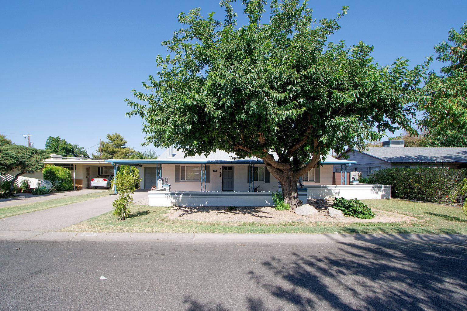 1415 S Oakley Pl photo 4