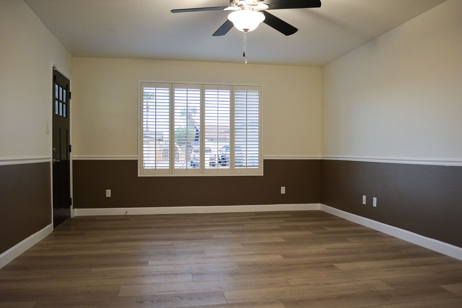 1507 E Palmcroft Dr photo 3