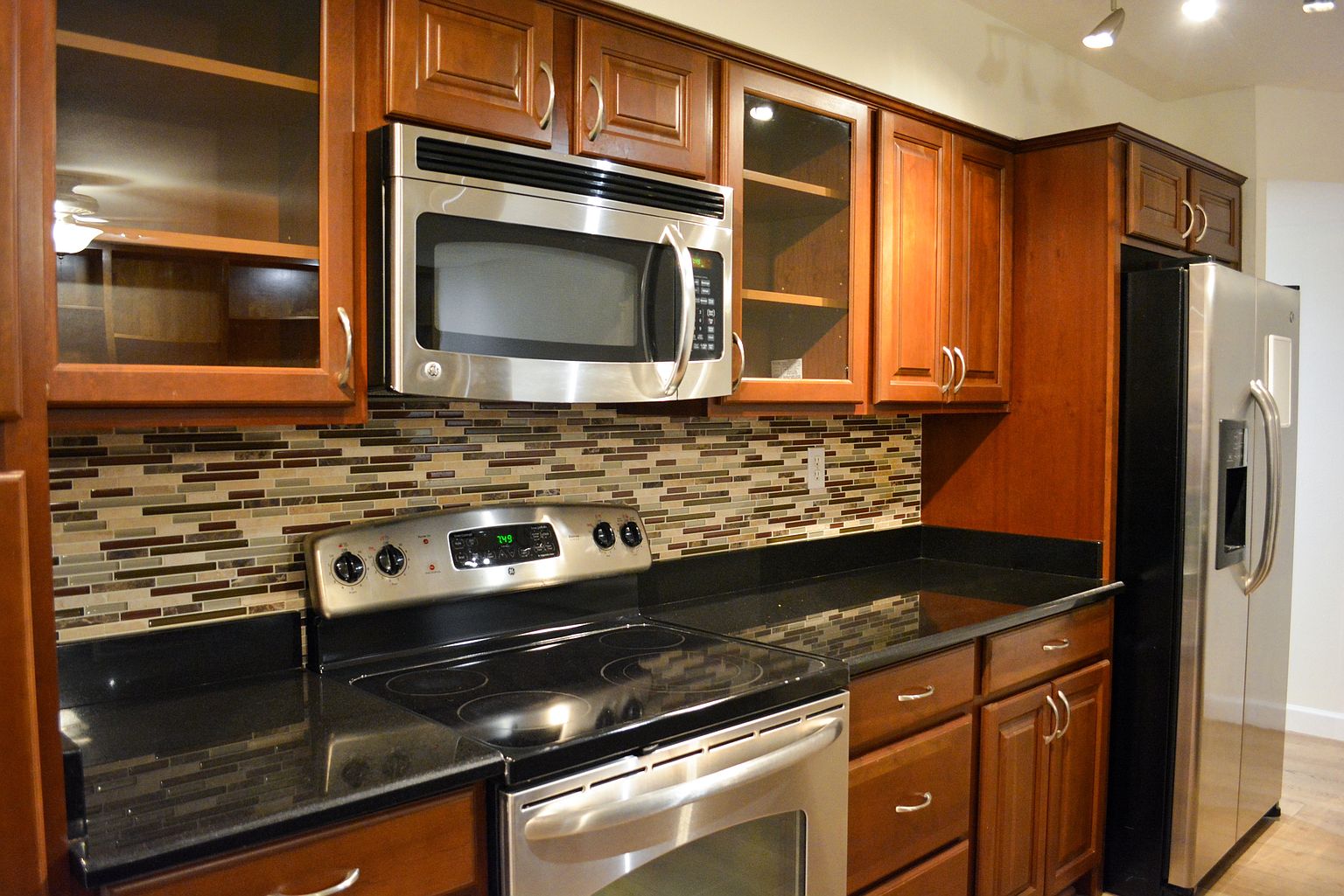 1507 E Palmcroft Dr photo 5
