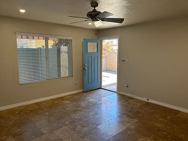 1418 E El Parque Dr photo 5