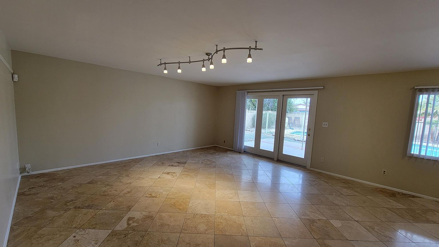 1328 E Hermosa Dr Tempe, AZ 85282 photo 5