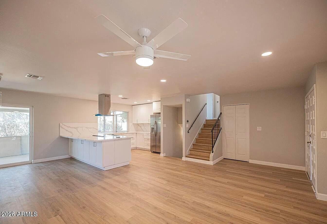 1646 E Hermosa Dr Tempe, AZ 85282 photo 2