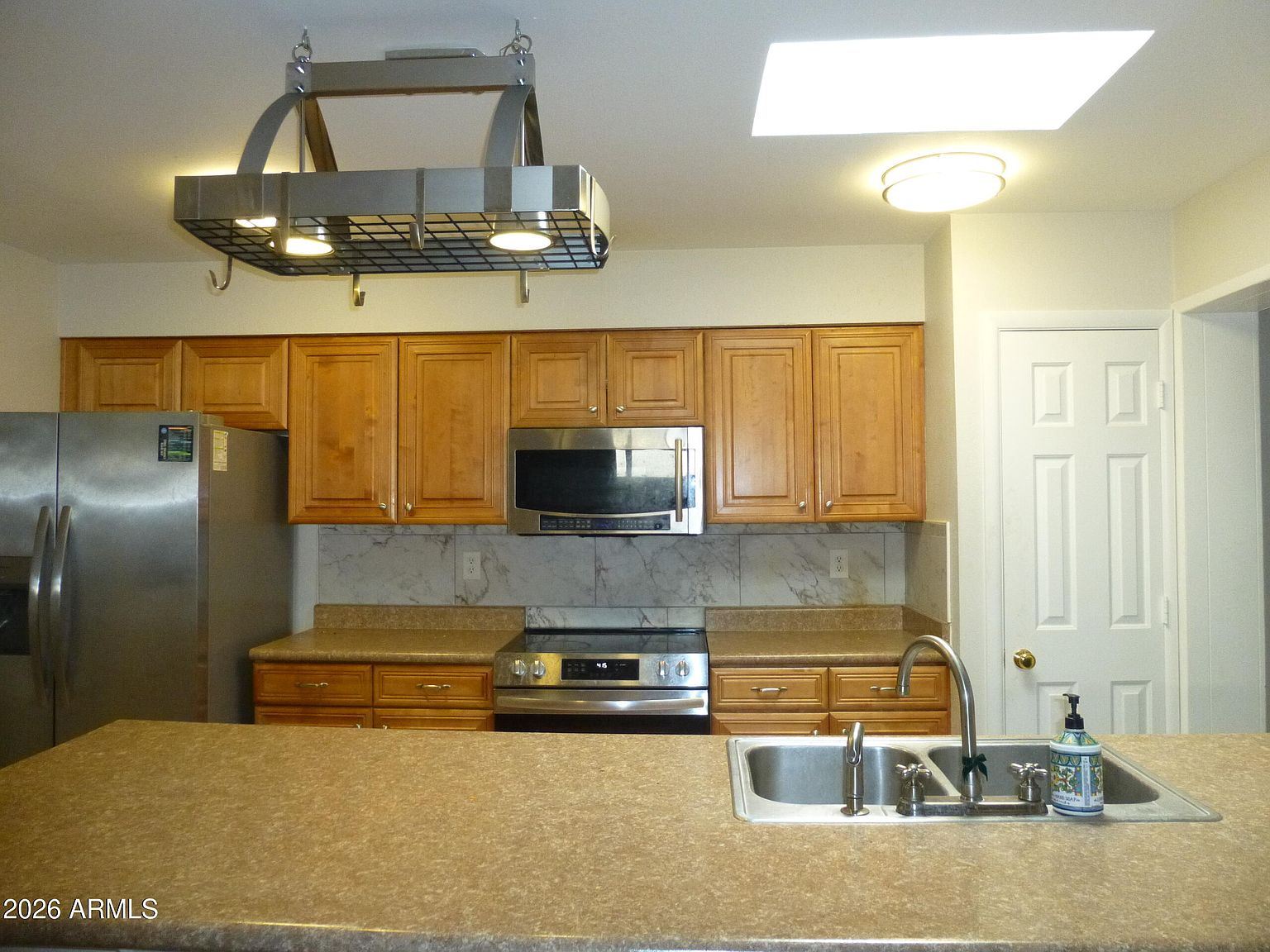 946 E Loma Vista Dr Tempe, AZ 85282 photo 4