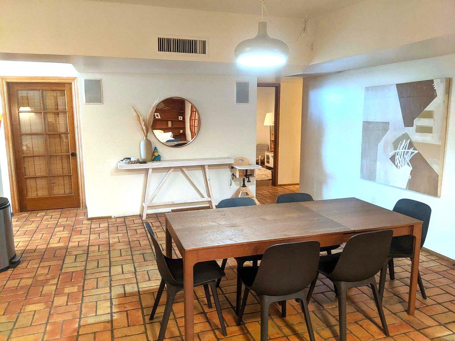 519 E Alameda Dr photo 4