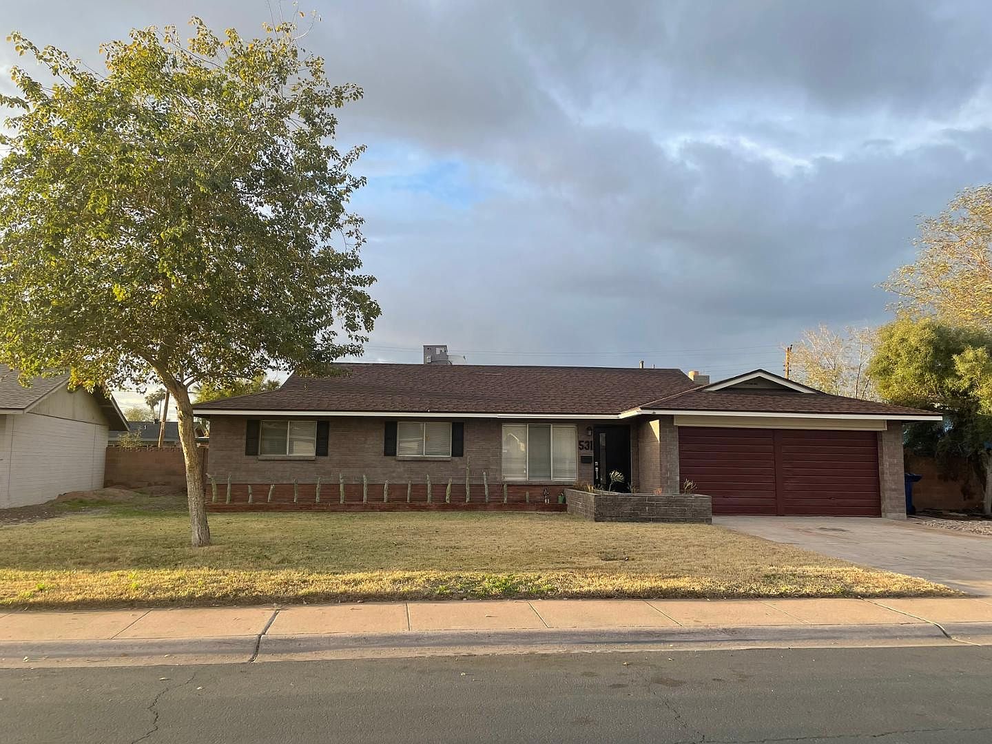 531 E Laguna Dr Tempe, AZ 85282 photo 4