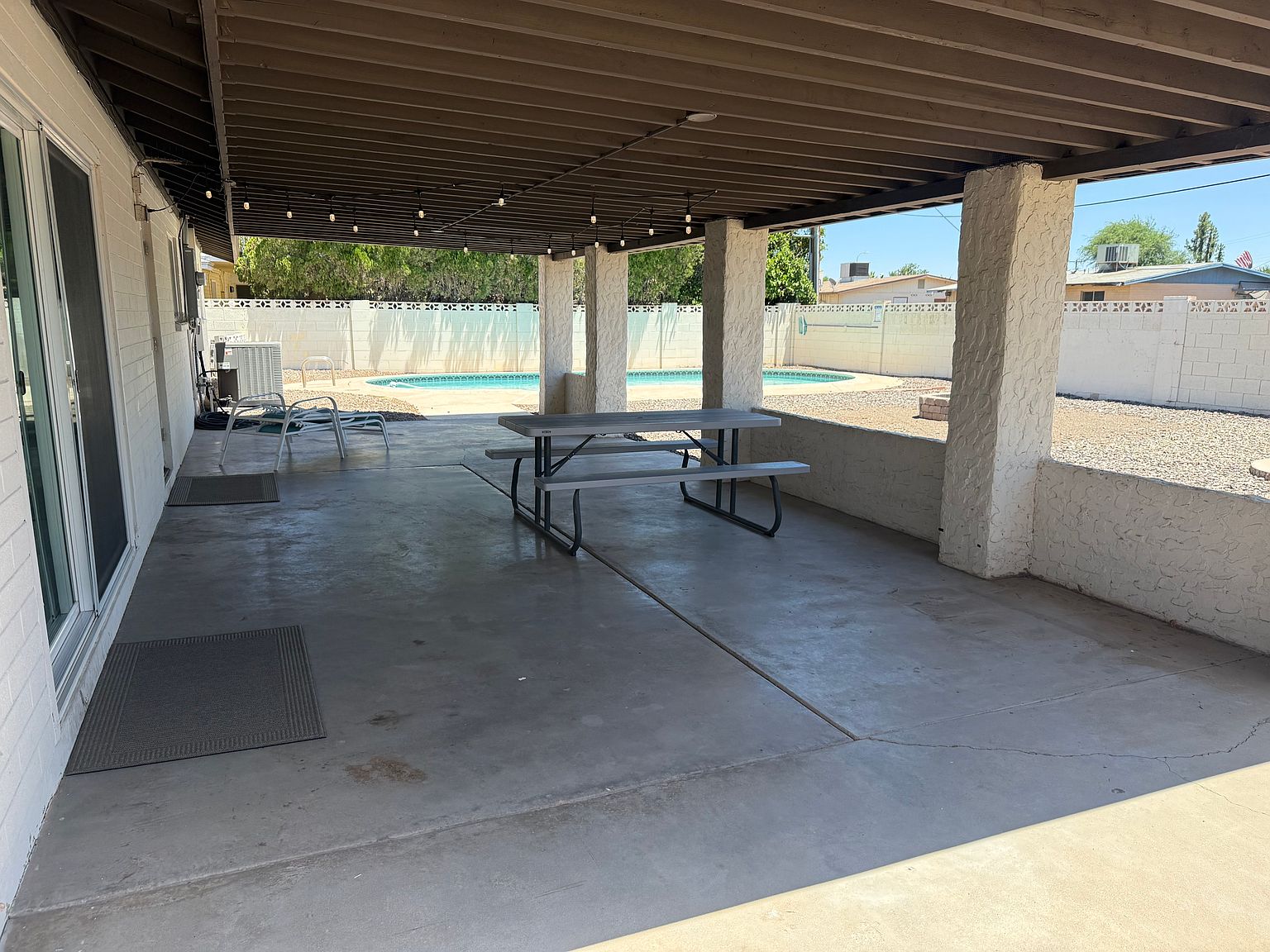315 E Pebble Beach Dr photo 3