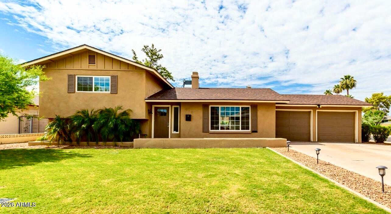 919 E LA JOLLA Drive photo 3