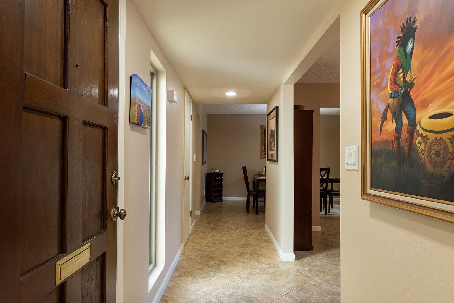 1007 E Laguna Dr photo 5