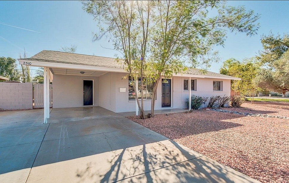 2510 S Dorsey Ln photo 2