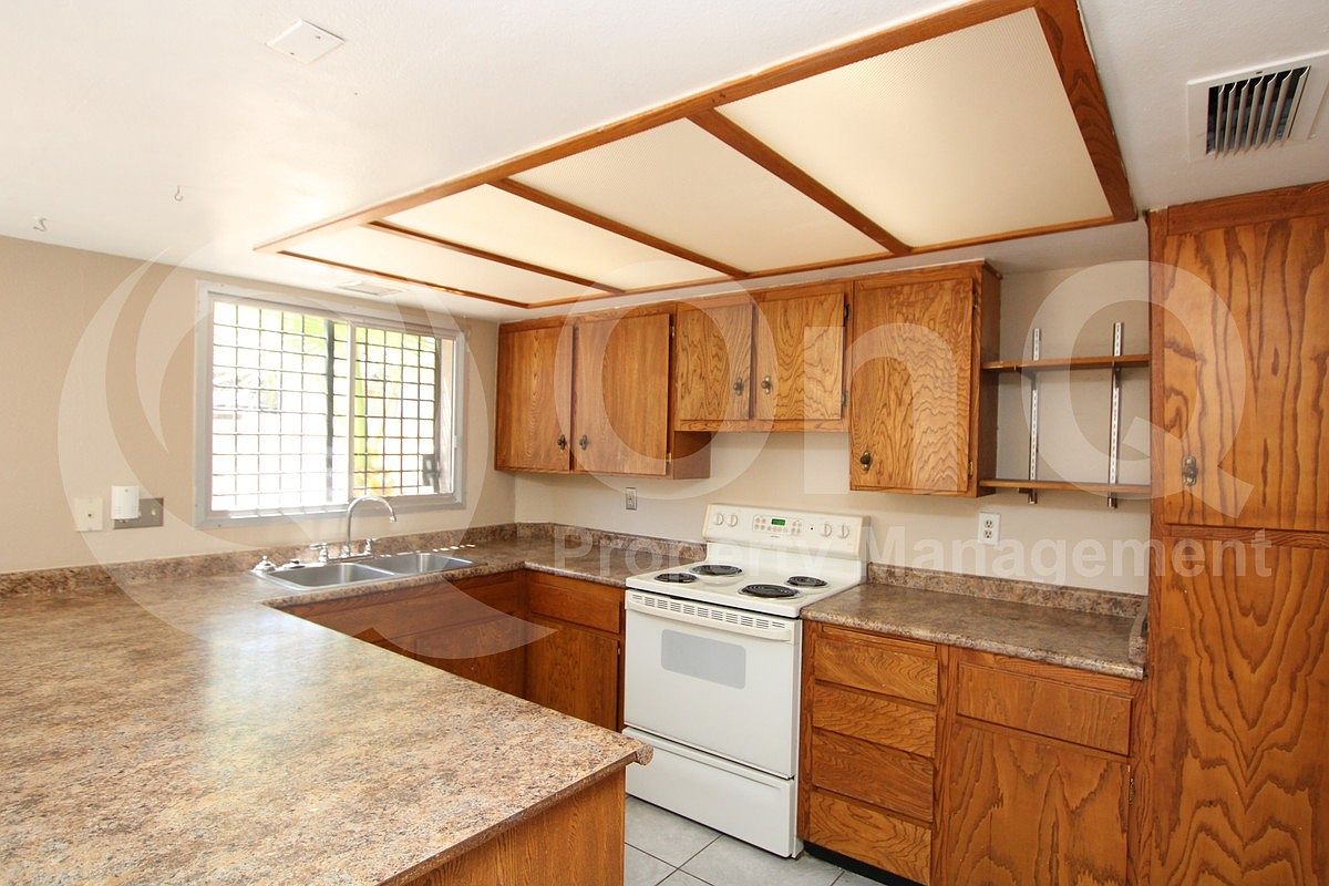 3843 S Mill Ave Tempe, AZ 85282 photo 4