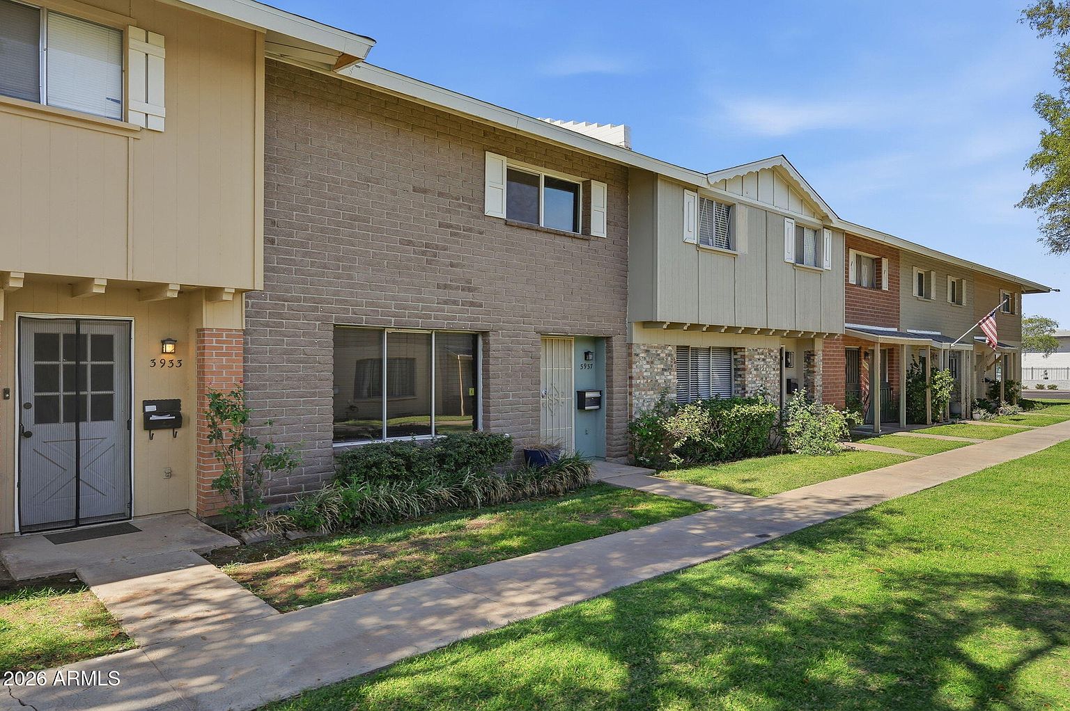 3937 S Mill Ave Tempe, AZ 85282 photo 2