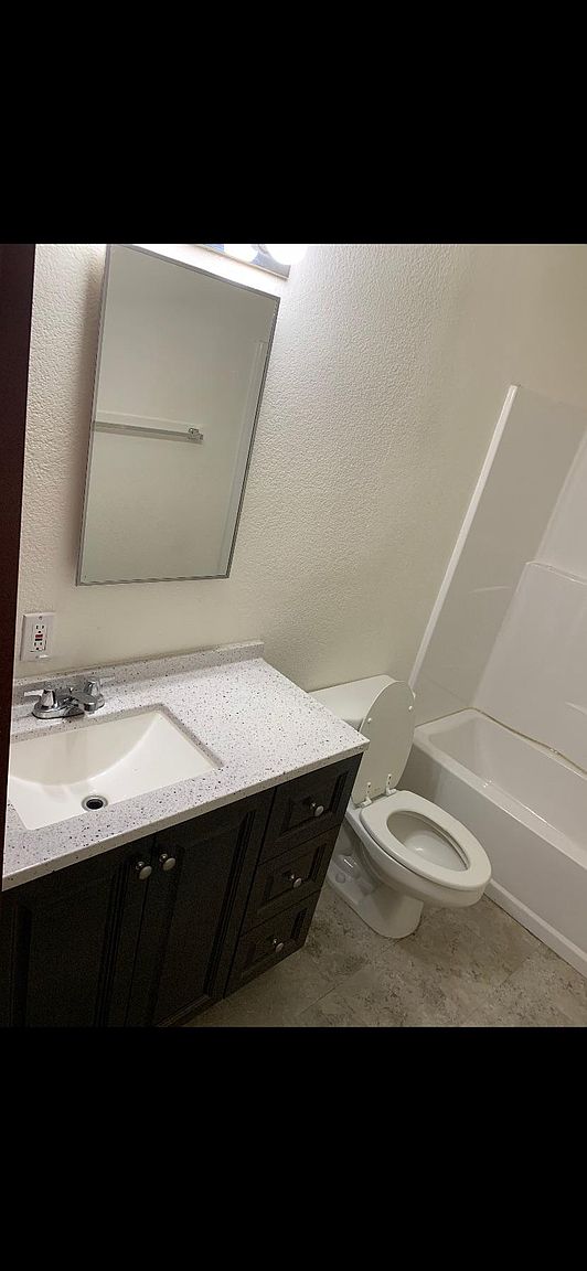 1141 W Dragoon Cir photo 5
