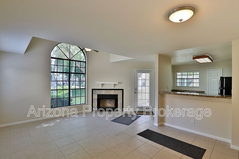 2333 E Southern Ave Tempe, AZ 85282 photo 2