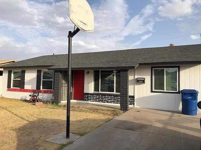 1449 W 7th Dr photo 3