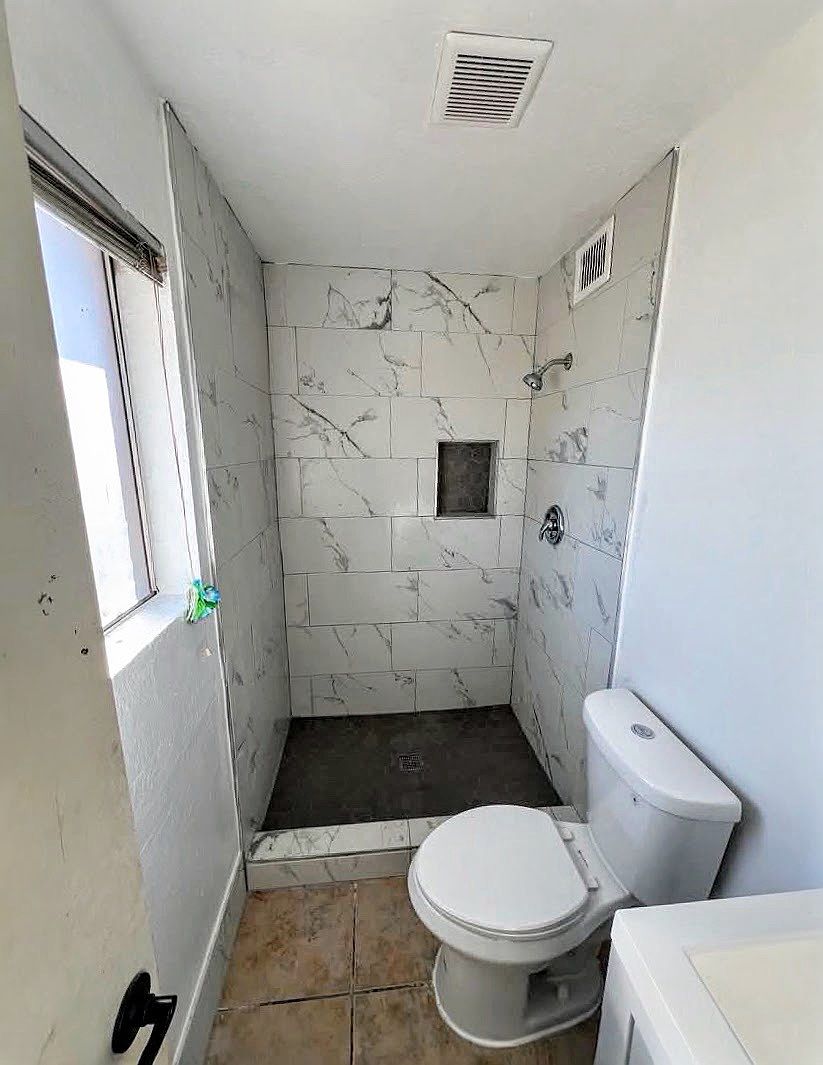 441 S Rogers photo 2