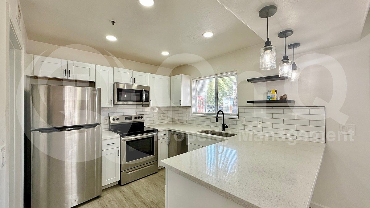 510 N Alma School Rd Mesa, AZ 85201 photo 4