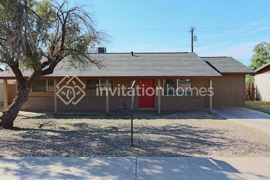 1800 W Mountain View Cir photo 2