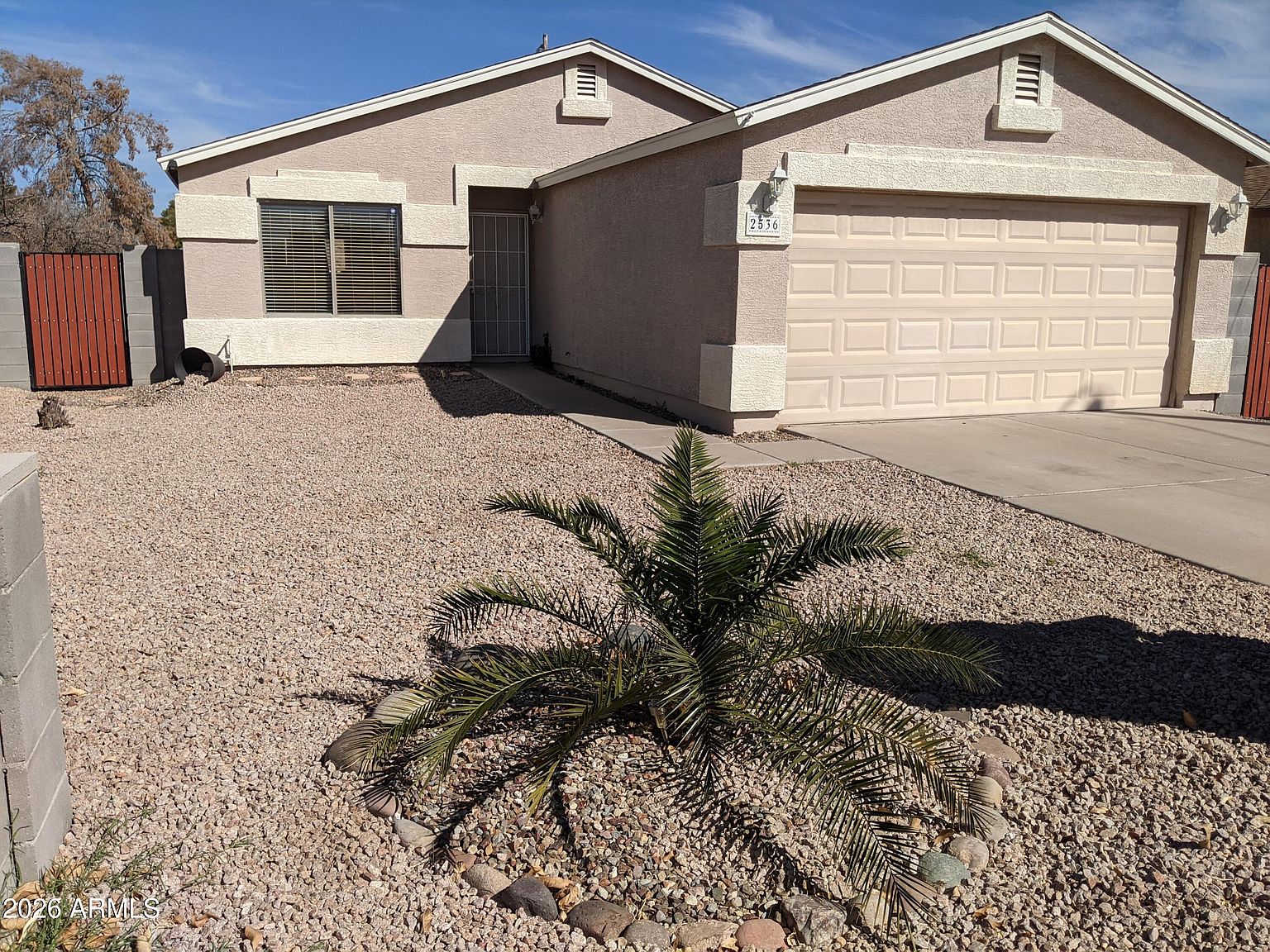 2536 E McArthur Dr Tempe, AZ 85288 photo 2
