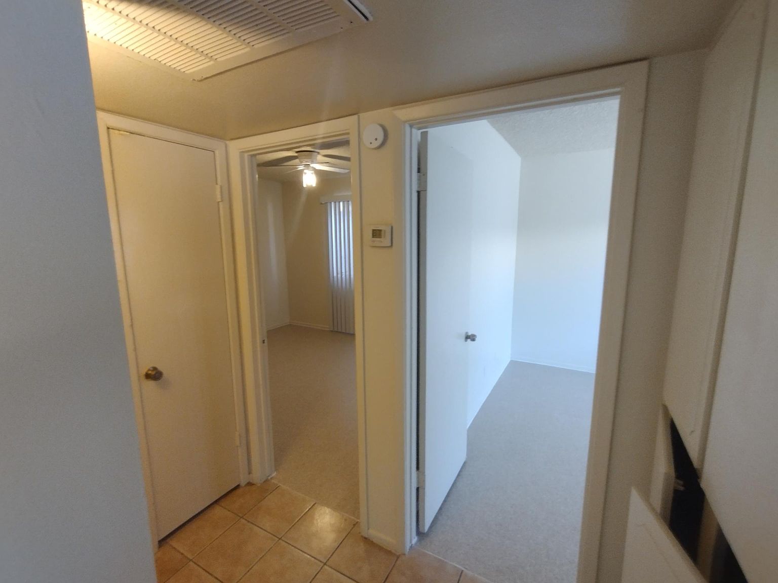 56 E Ingram St photo 2