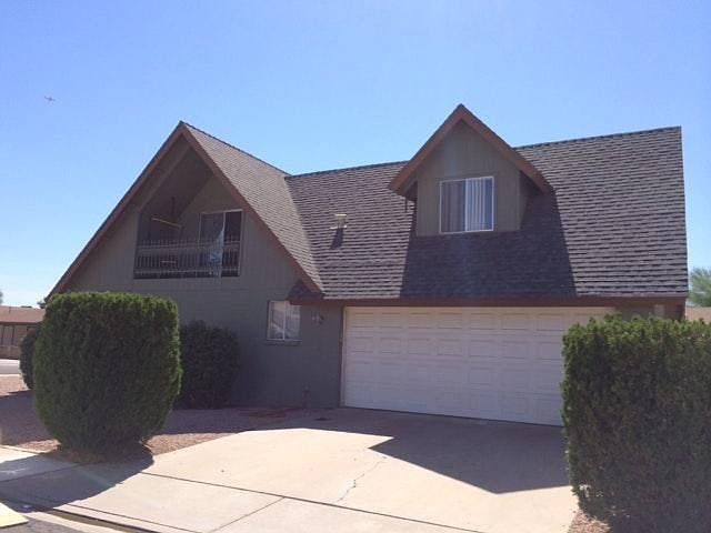 1318 E Indigo St photo 2