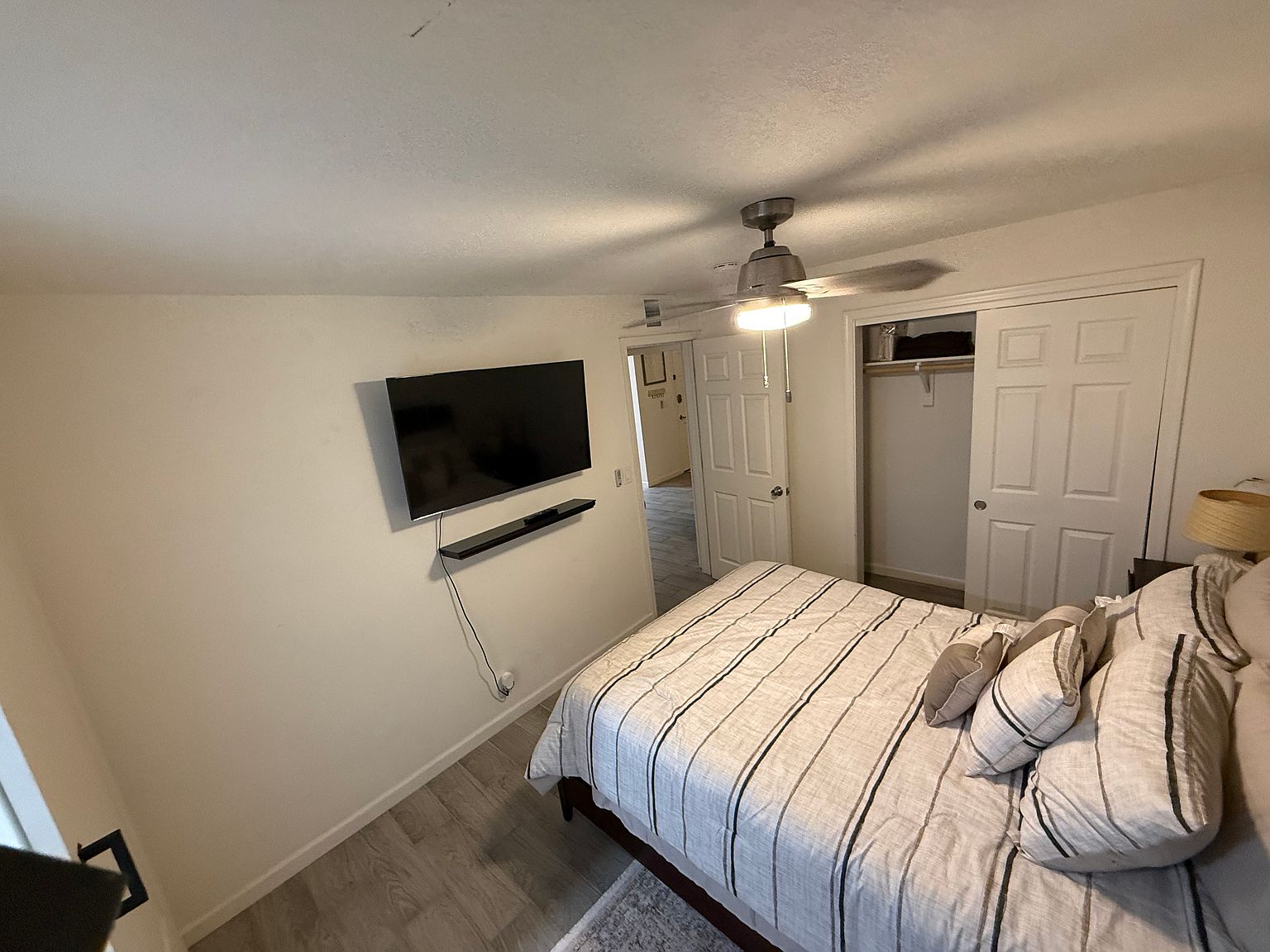 214 N Horne Mesa, AZ 85203 photo 2