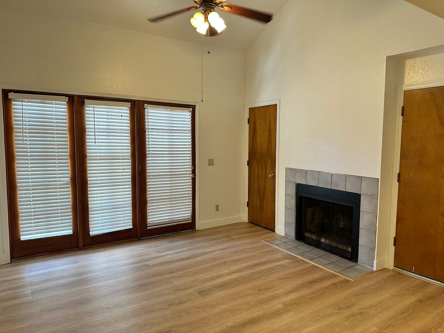 3716 E University Dr photo 5