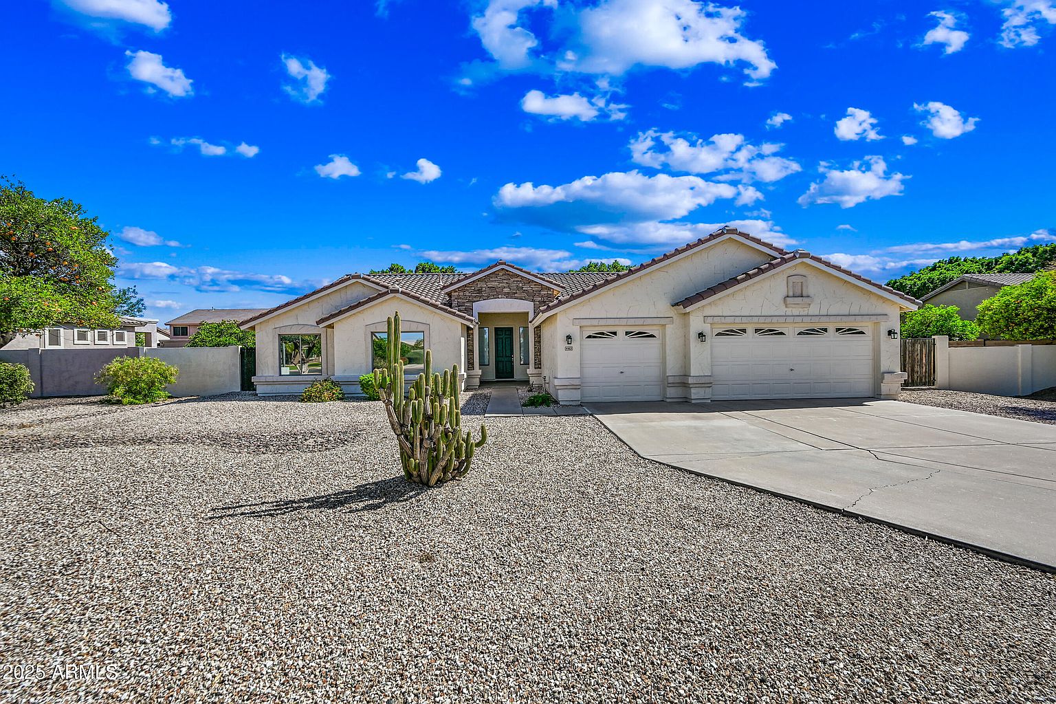 4463 E Downing Cir Mesa, AZ 85205 photo 3