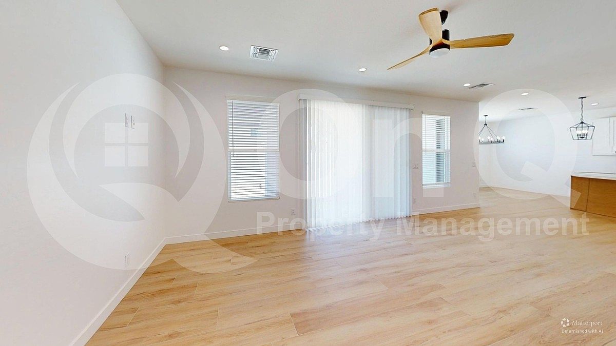 4846 E Downing Cir photo 5