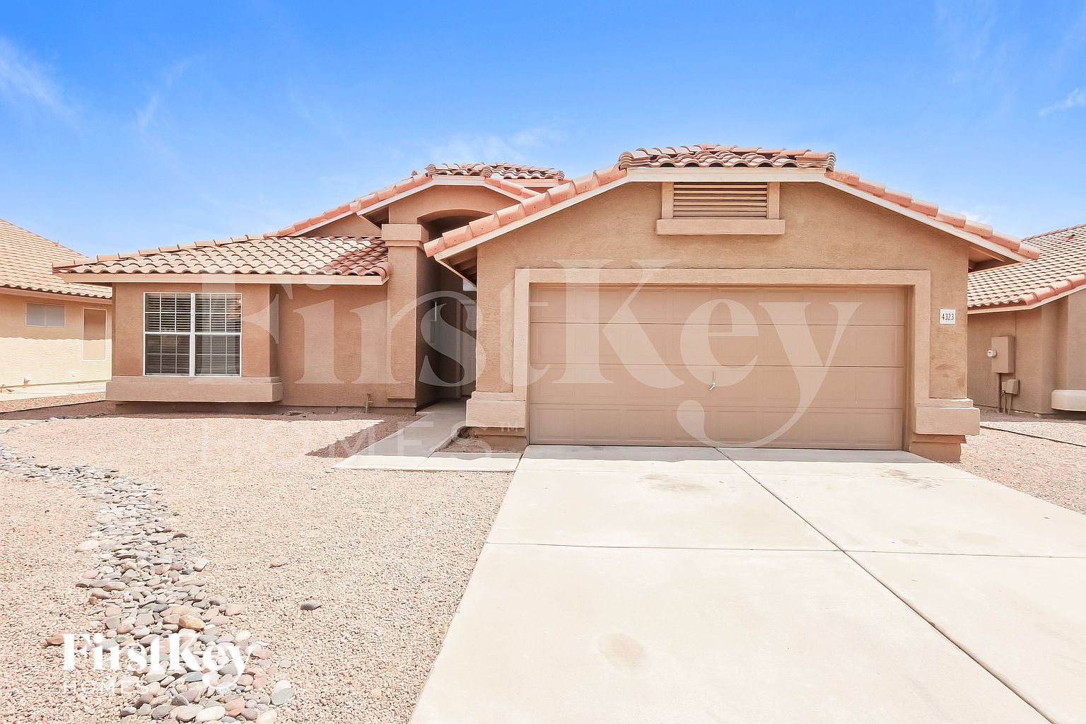 4323 Aspen Ave Mesa, AZ 85206 photo 2