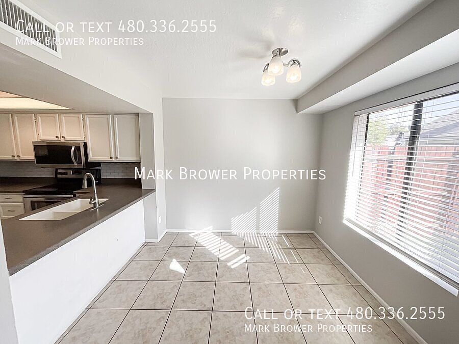 2455 E Broadway Rd photo 5