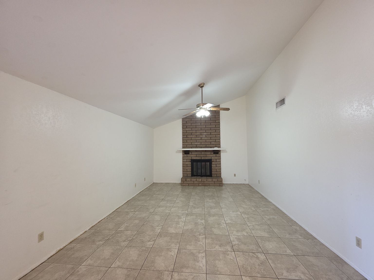 2963 E El Moro Ave Mesa, AZ 85204 photo 5